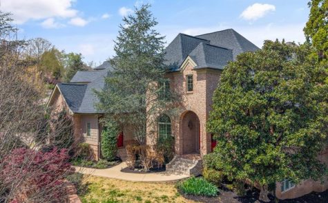 9007 Linksvue Drive Knoxville, TN 37922