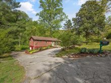 4701 Hilltop Road Knoxville, TN 37920 - Photo 3