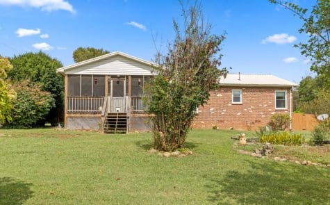 112 Charles Place Harriman, TN 37748