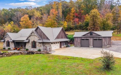 203 Mahoney Road Oliver Springs, TN 37840