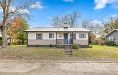 107 W. NEWCOMB ROAD OAK RIDGE, TN 37830 - Photo 1