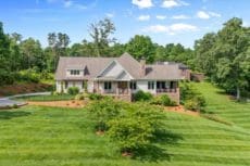 212 LAKE CREST DRIVE LENOIR CITY, TN 37772 - Photo 2